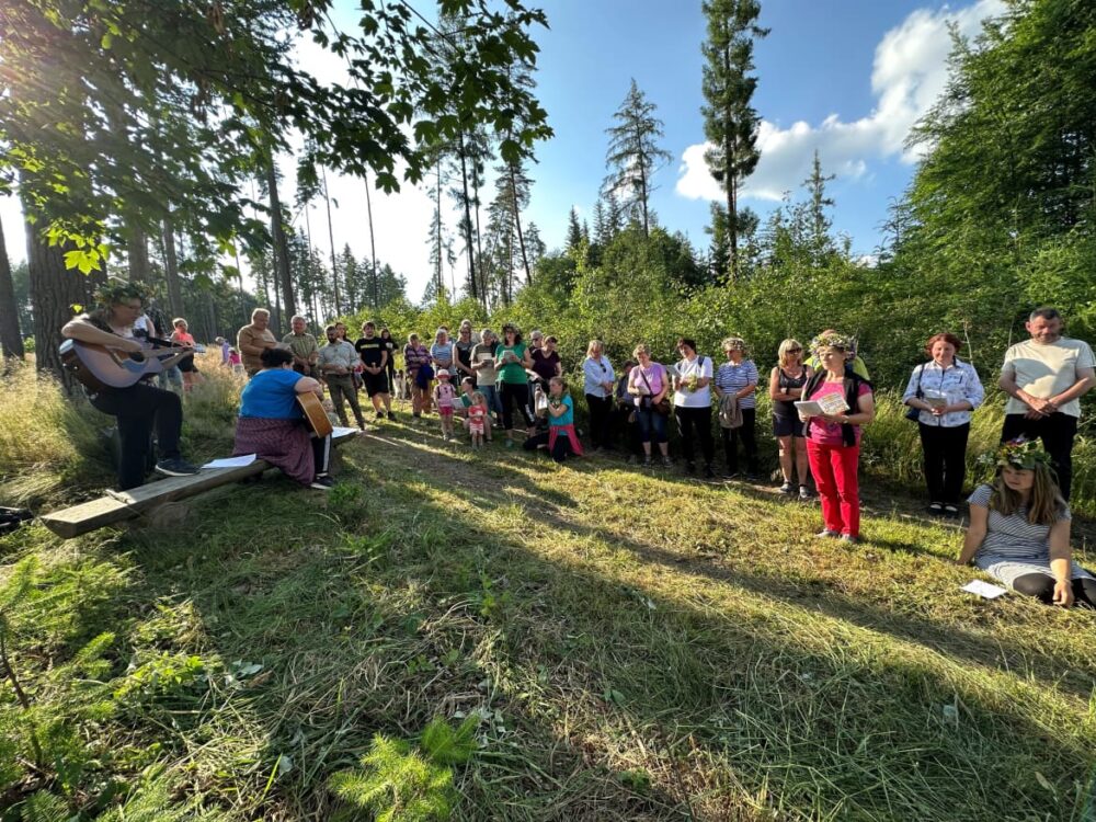 Zpev-svatojanskych-pisni-foto-michaela-bolkova