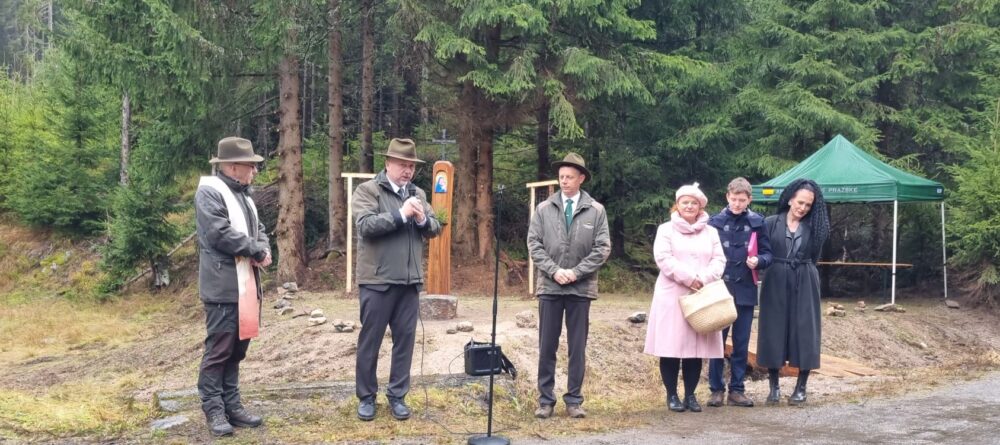 Img-20251024-wa0025.jpgweb